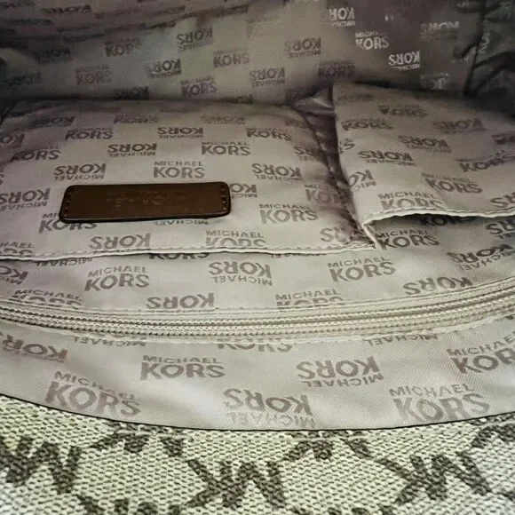 MICHAEL KORS Jet Set Item Natural Luggage Large Pocket Multi Function Tote Bag - Picture 8 of 9